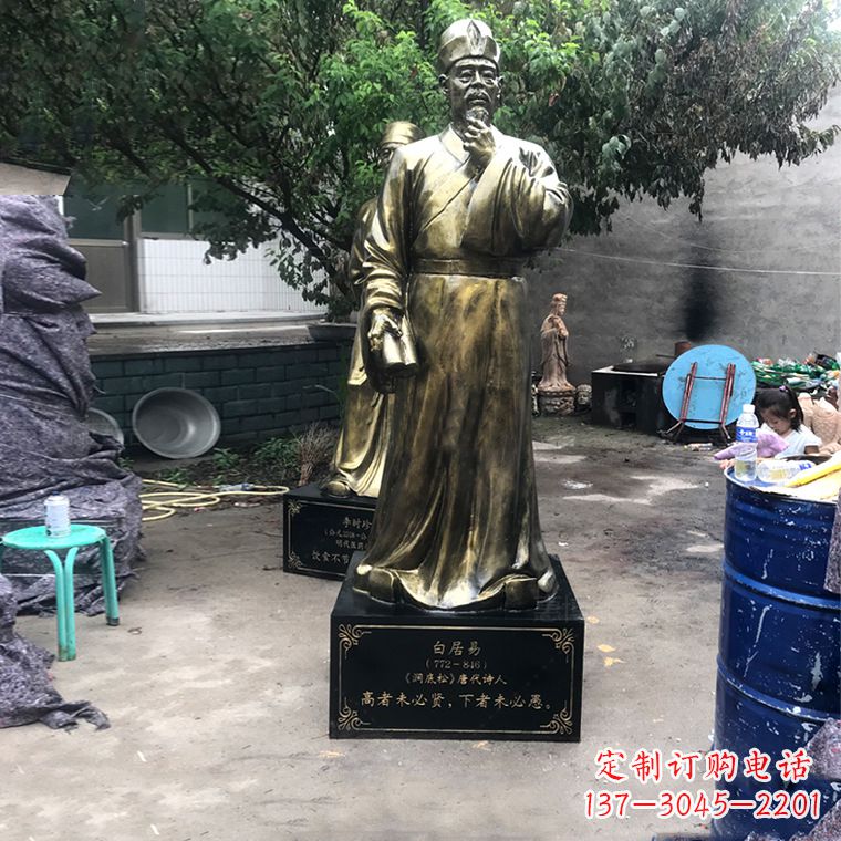 嘉兴白居易仿铜雕像经典中国古代诗人的艺术再现