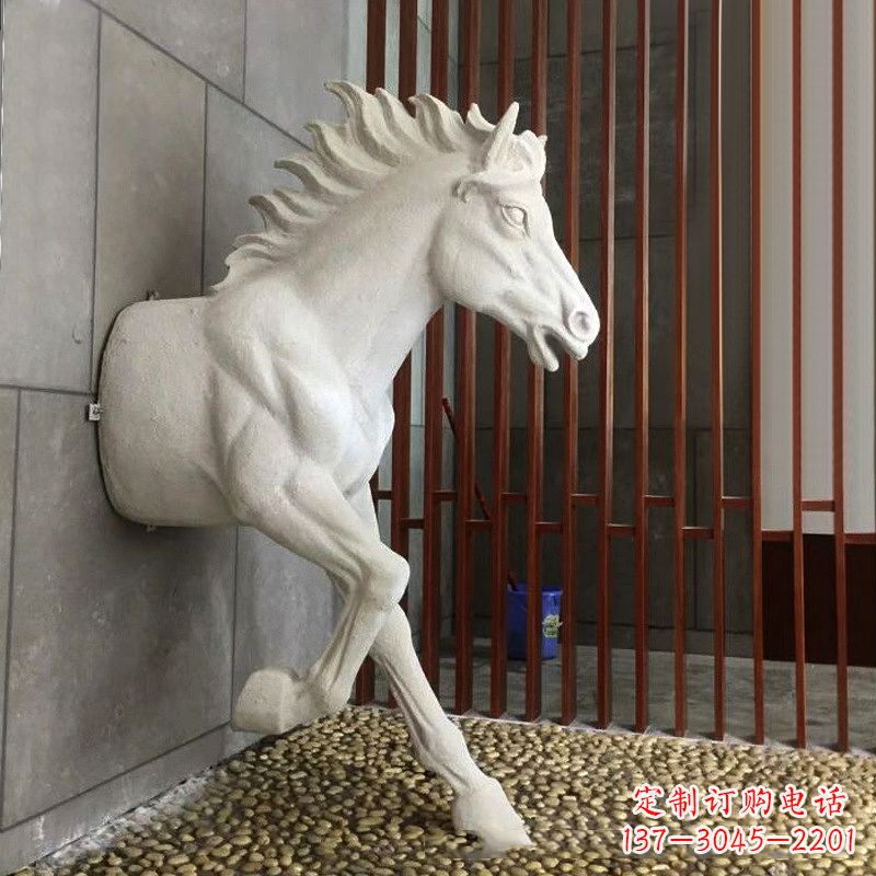 嘉兴玻璃钢创意动物雕塑——穿墙而过