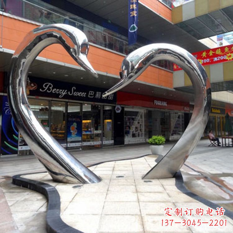 嘉兴不锈钢爱心天鹅情侣雕塑——抽象动物景观的精美礼赞