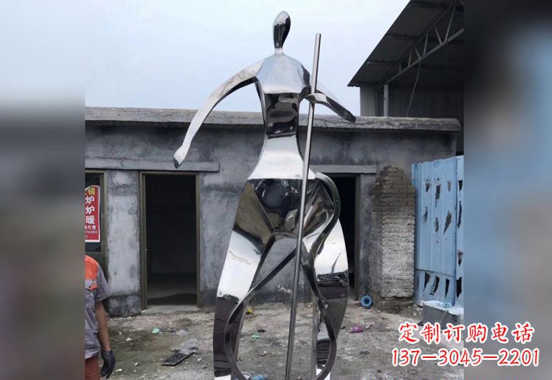 嘉兴不锈钢抽象大提琴人物雕塑