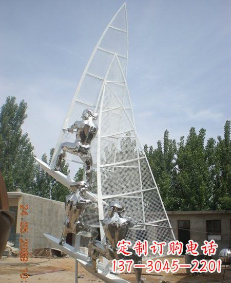 嘉兴海上航行不锈钢帆船雕塑
