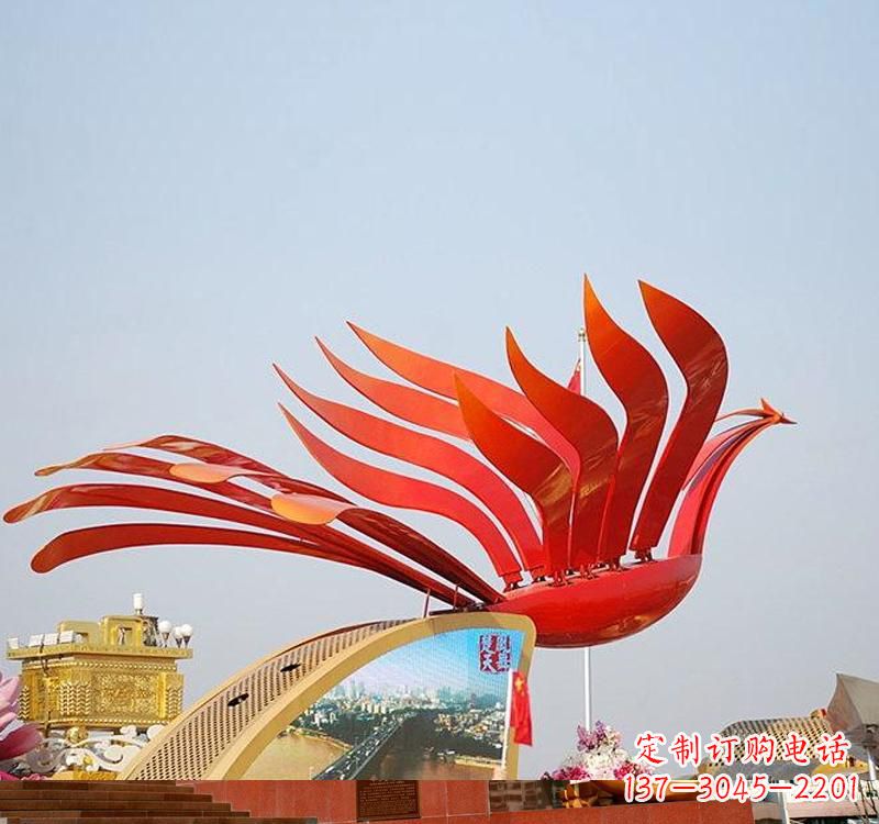 嘉兴不锈钢凤凰雕塑——美丽的象征