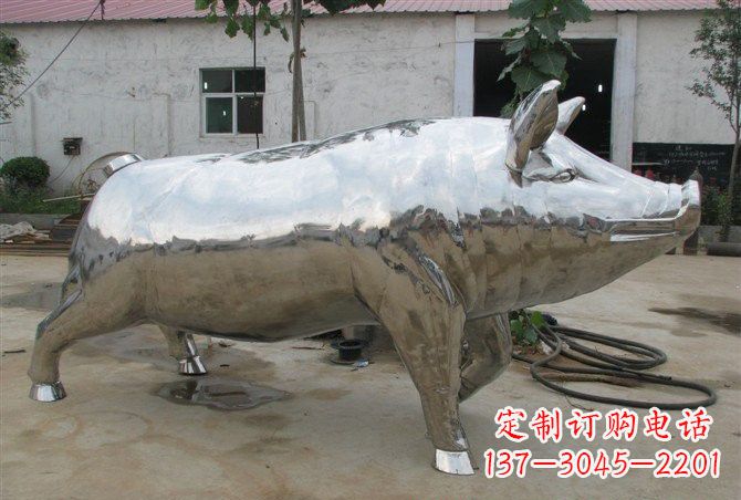 嘉兴不锈钢公园动物猪雕塑精美雕塑展现完美美学