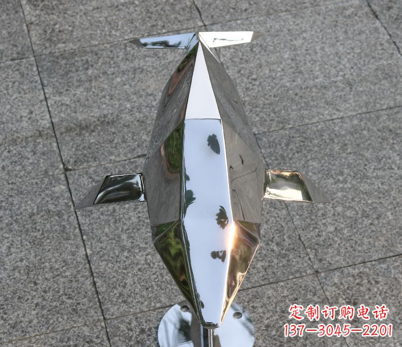 嘉兴海豚雕塑令不锈钢广场更加灿烂