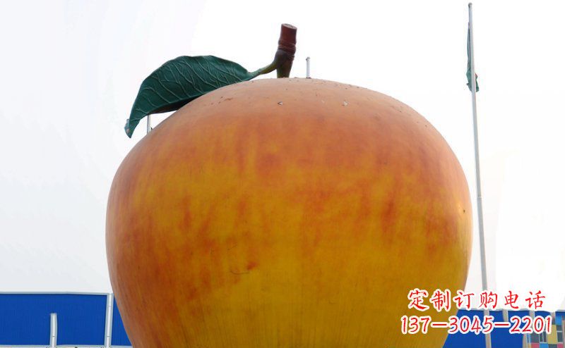 嘉兴不锈钢苹果雕塑浓缩艺术精髓