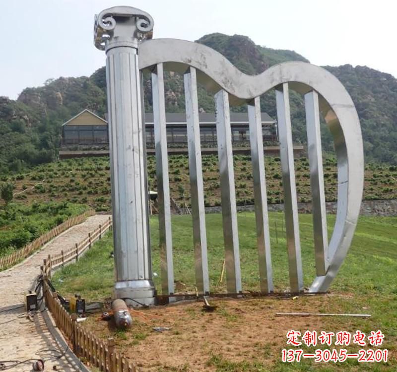 嘉兴不锈钢竖琴雕塑——雕塑艺术的精粹