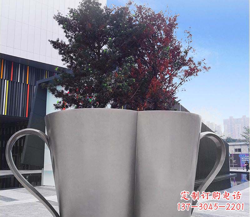 嘉兴不锈钢广场水杯花盆雕塑