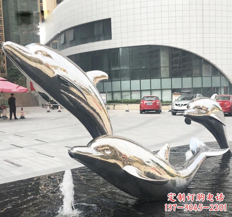 嘉兴不锈钢海豚雕塑艺术与美的结合