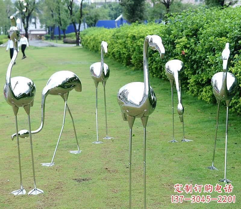 嘉兴不锈钢火烈鸟雕塑美丽的艺术杰作
