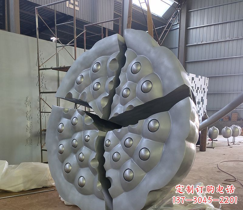 嘉兴不锈钢莲蓬雕塑精美外形 引人入胜