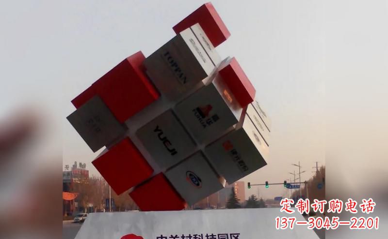 嘉兴不锈钢魔方雕塑艺术精灵的精彩表现