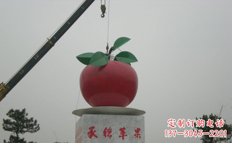 嘉兴不锈钢苹果雕塑艺术与美学的完美结合