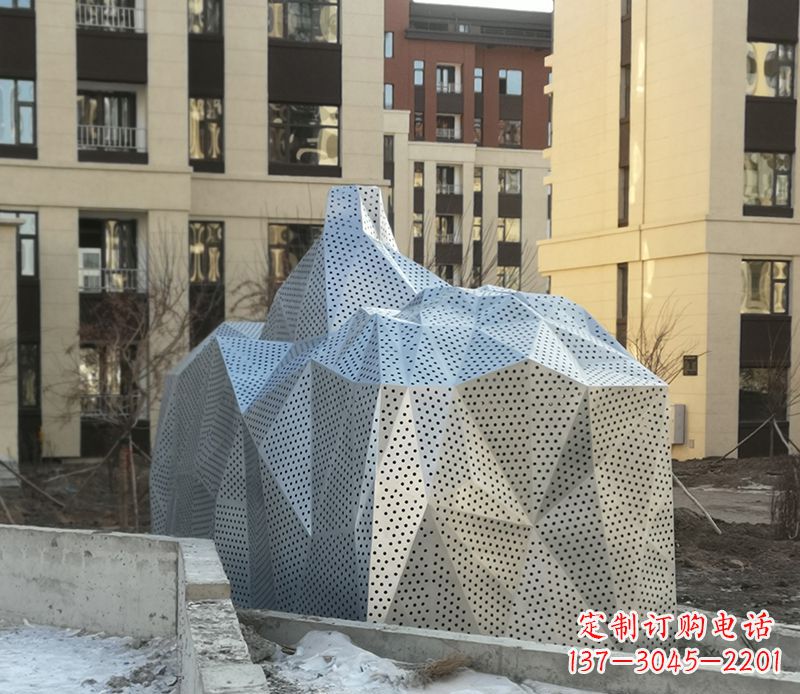 嘉兴不锈钢小区假山雕塑雕塑点缀小区美景
