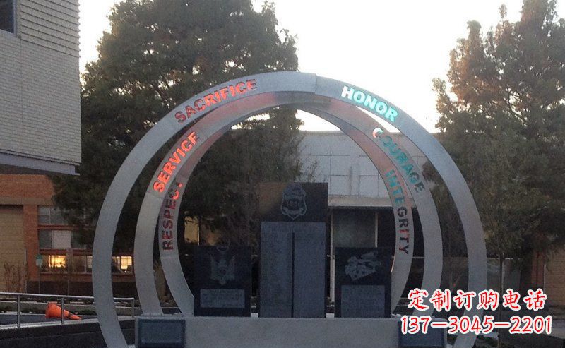 嘉兴不锈钢艺术门圆环雕塑——精美绝伦
