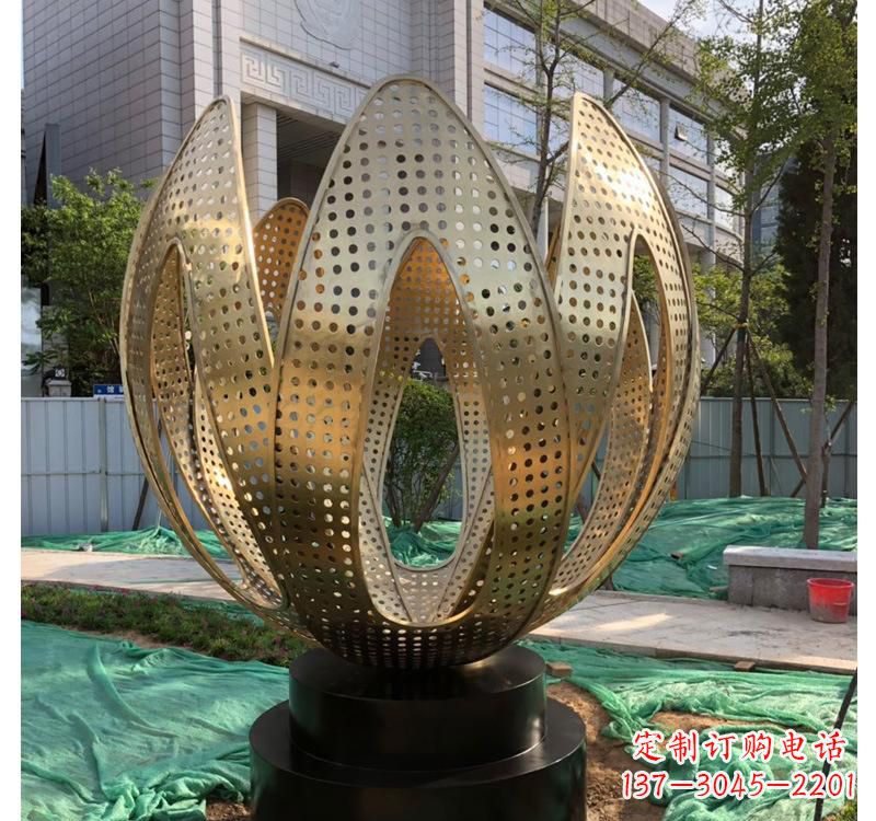 嘉兴不锈钢拱门雕塑以艺术之美装点园林