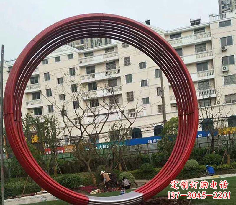 嘉兴不锈钢圆环雕塑精致而经久耐用