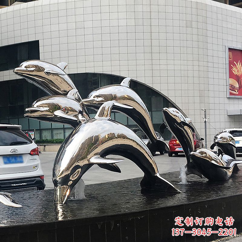 嘉兴海豚雕塑点亮城市商场的不锈钢镜面水景