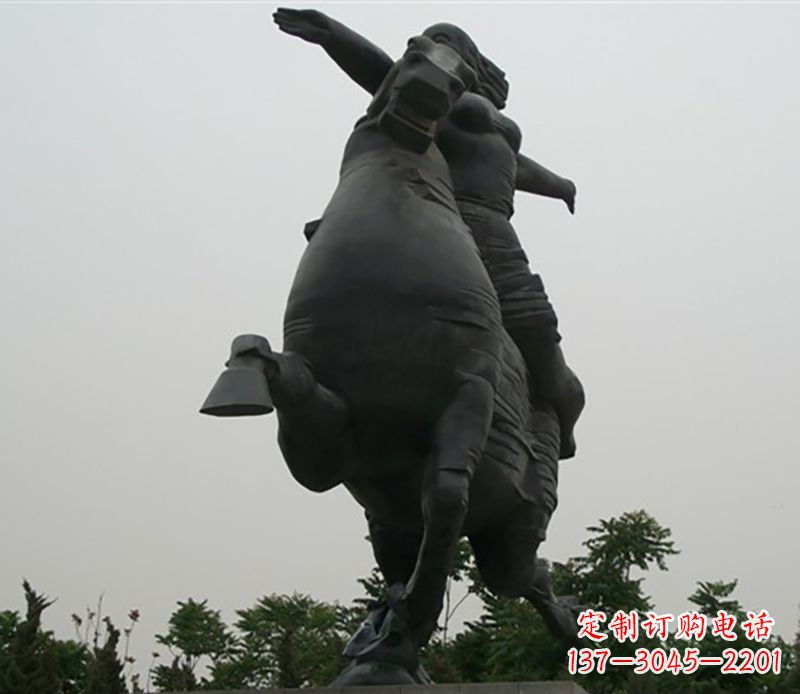 嘉兴骑马雕塑跨越时空的传奇