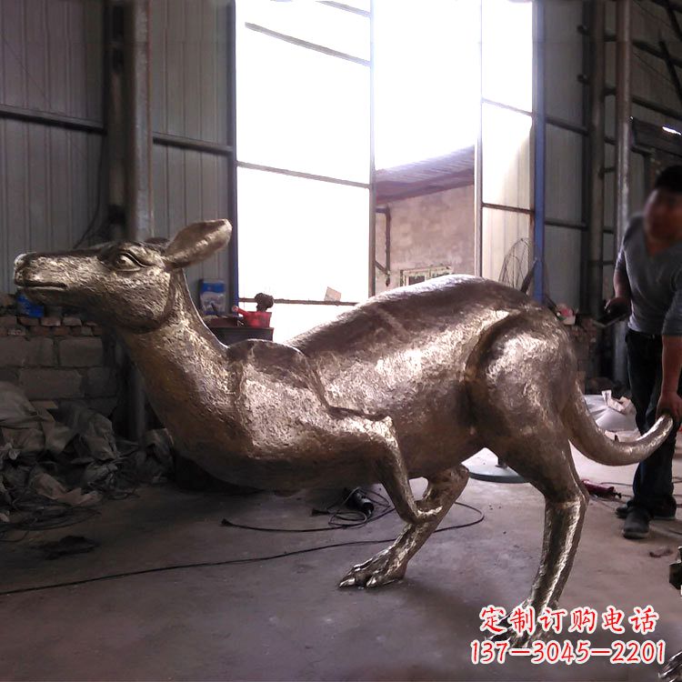 嘉兴精美袋鼠纯铜雕塑