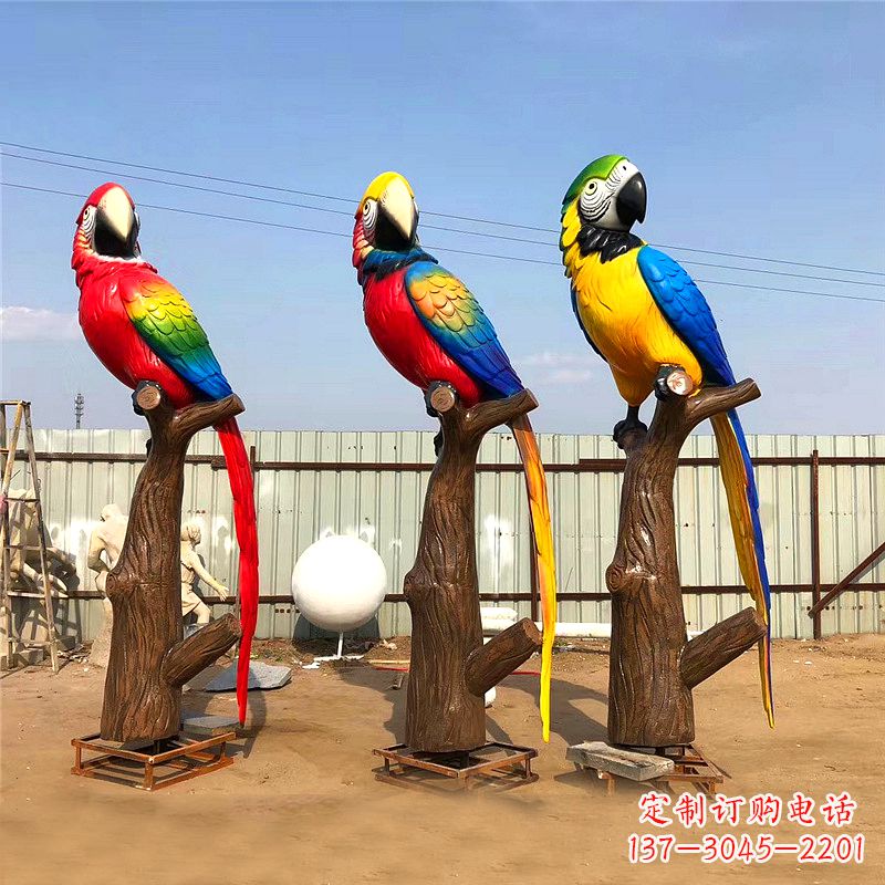 嘉兴玻璃钢鹦鹉雕塑
