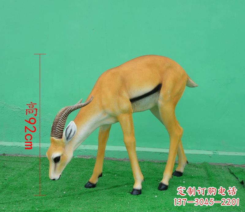 嘉兴玻璃钢仿真羚羊雕塑