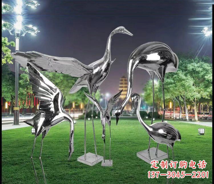嘉兴大型不锈钢仙鹤雕塑