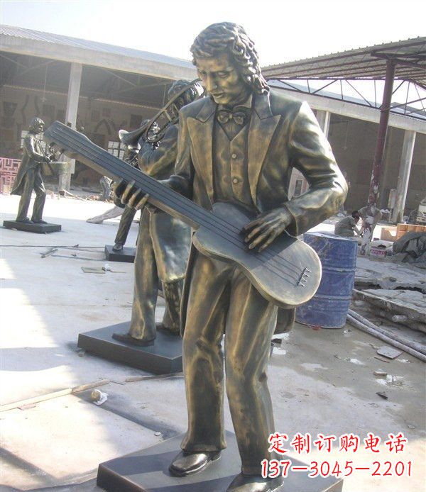 嘉兴西方人物铜吉他雕塑