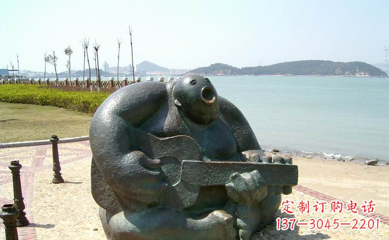嘉兴音乐驻足,公园弹吉他铜雕