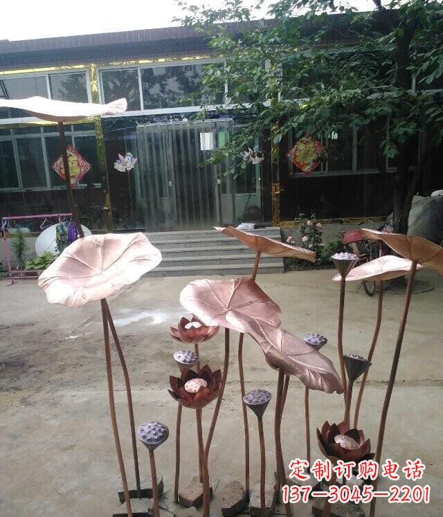 嘉兴精美锻铜荷叶雕塑