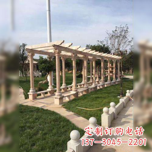 嘉兴增添公园美景的长廊石雕