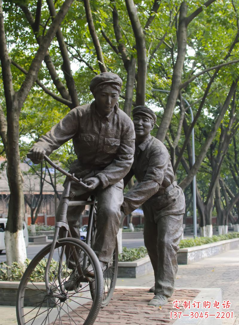 嘉兴装饰你家园的自行车雕塑