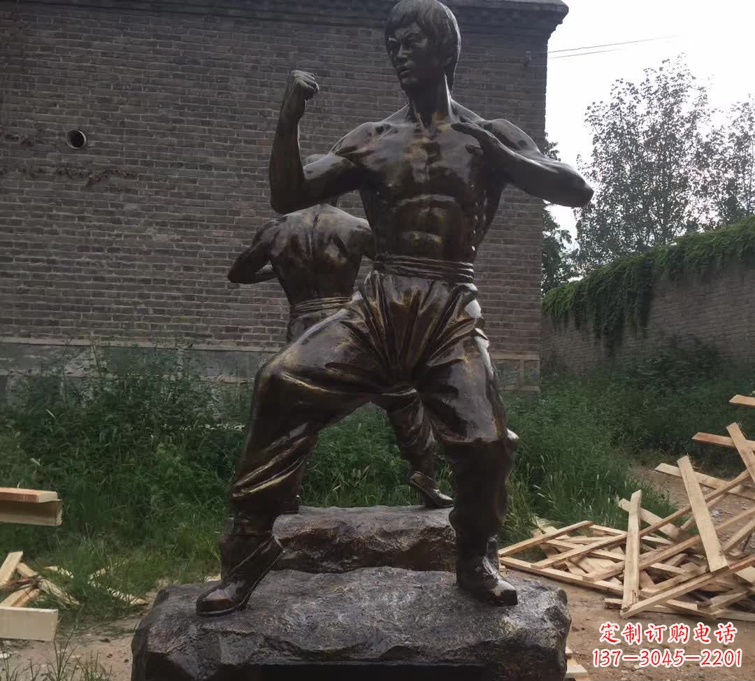 嘉兴功夫之王李小龙广场铜雕