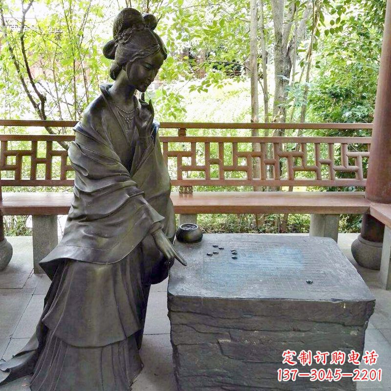 嘉兴古代美女西施下棋情景雕塑