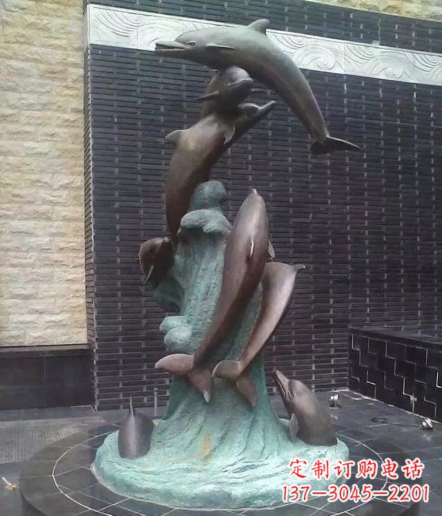 嘉兴铜雕海豚:艺术与精美结合