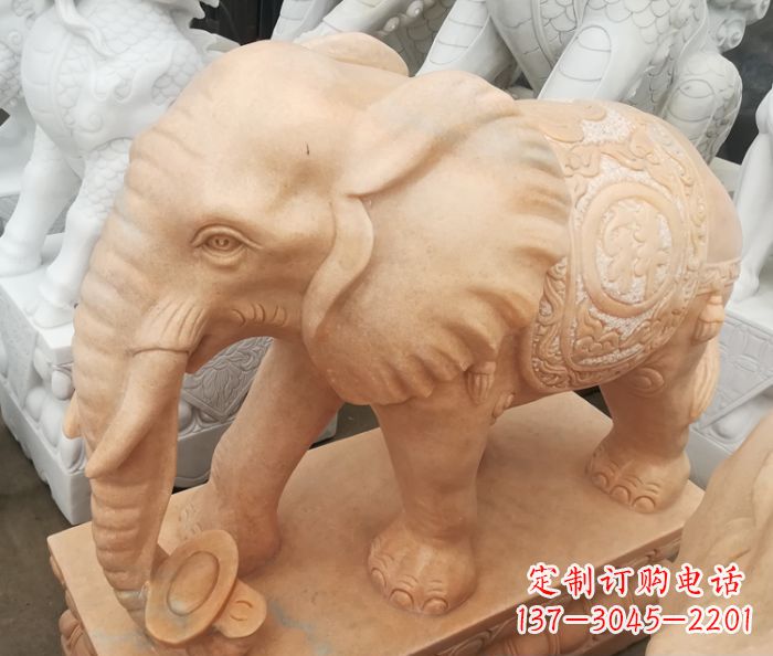 嘉兴晚霞红门口石雕大象,美景祝福福气