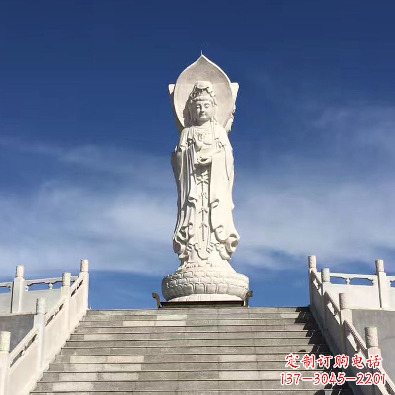 嘉兴景区广场大型三面观音石雕景观雕塑