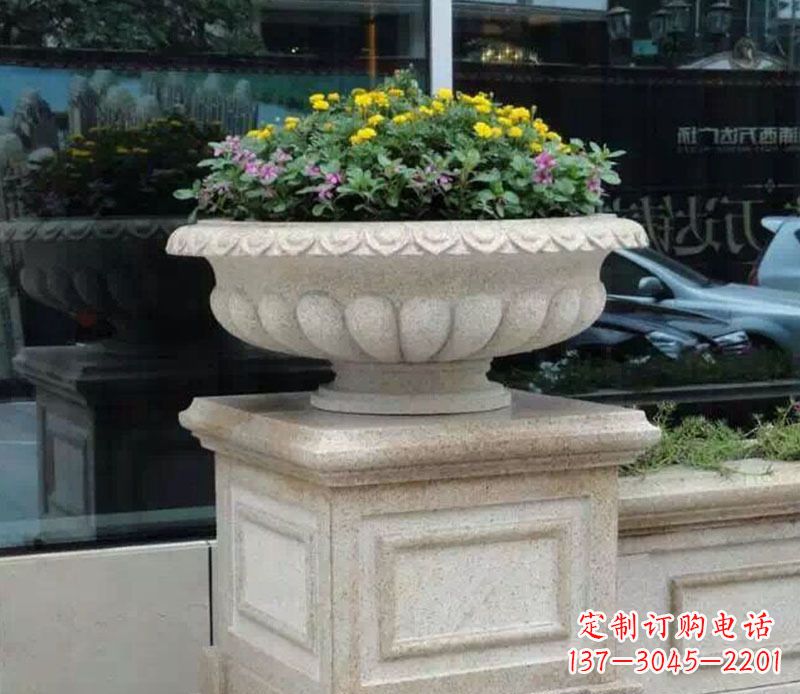 嘉兴商场门口大理石花盆景观雕塑