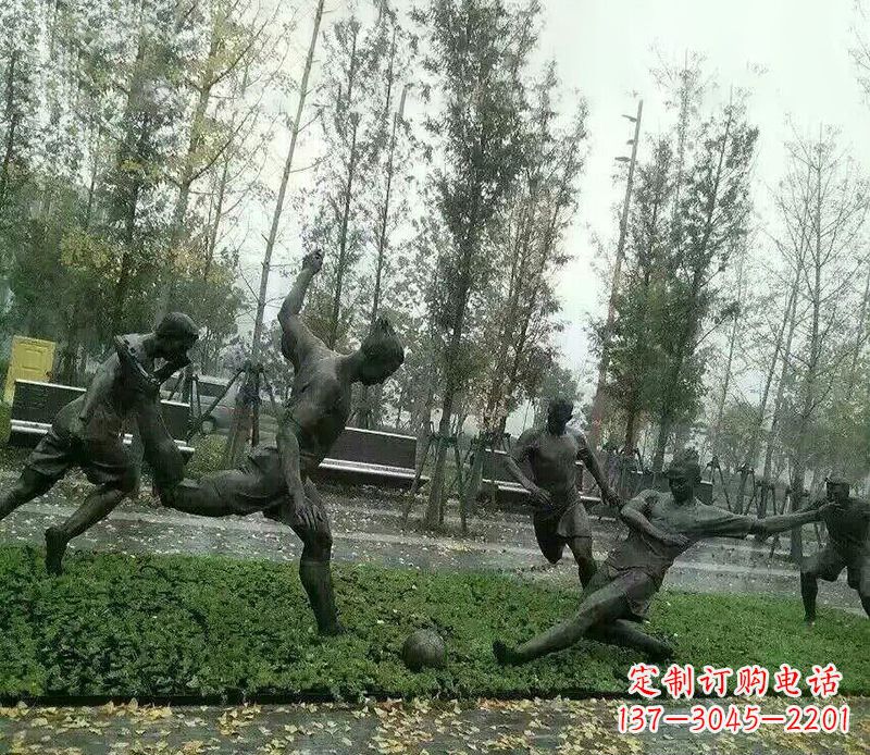 嘉兴踢足球公园运动人物铜雕