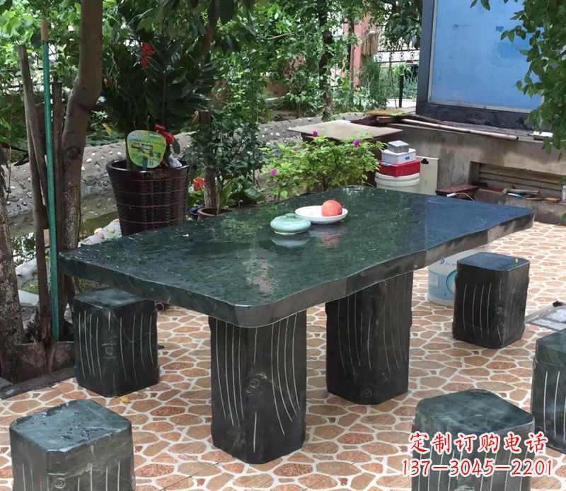 嘉兴庭院长方形石桌凳雕塑