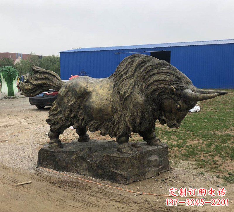 嘉兴铜雕奔牛雕塑