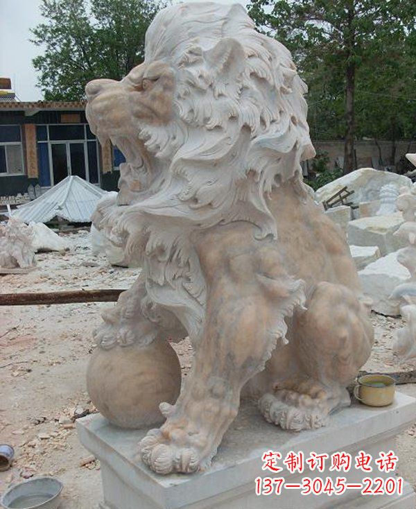 嘉兴晚霞红寺庙门口西洋狮子石雕