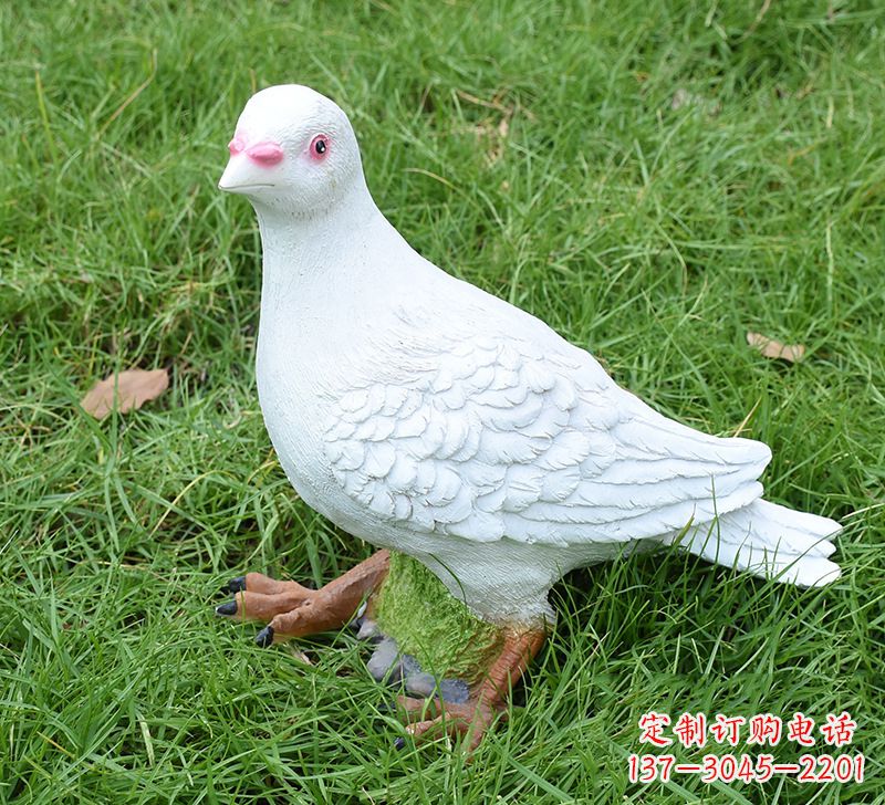 嘉兴西方的鸽子雕塑