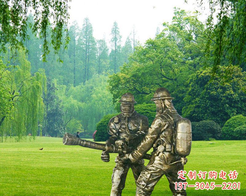 嘉兴消防员灭火铜雕