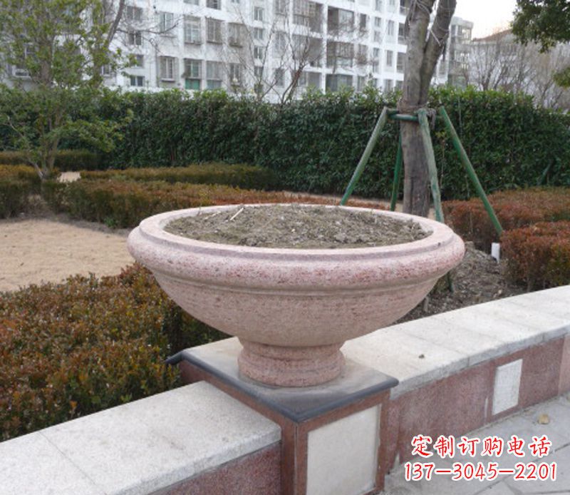 嘉兴小区花盆石雕