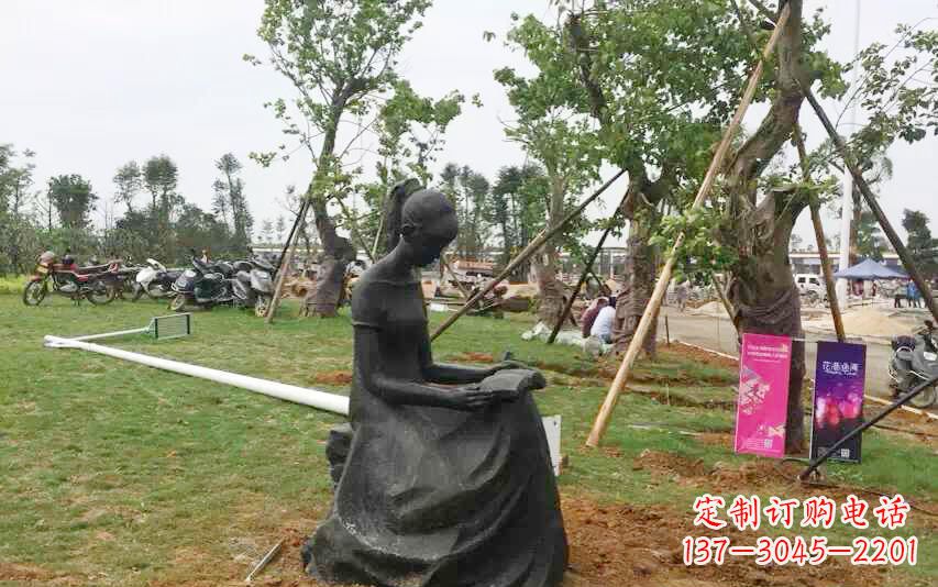 嘉兴校园看书女孩雕塑