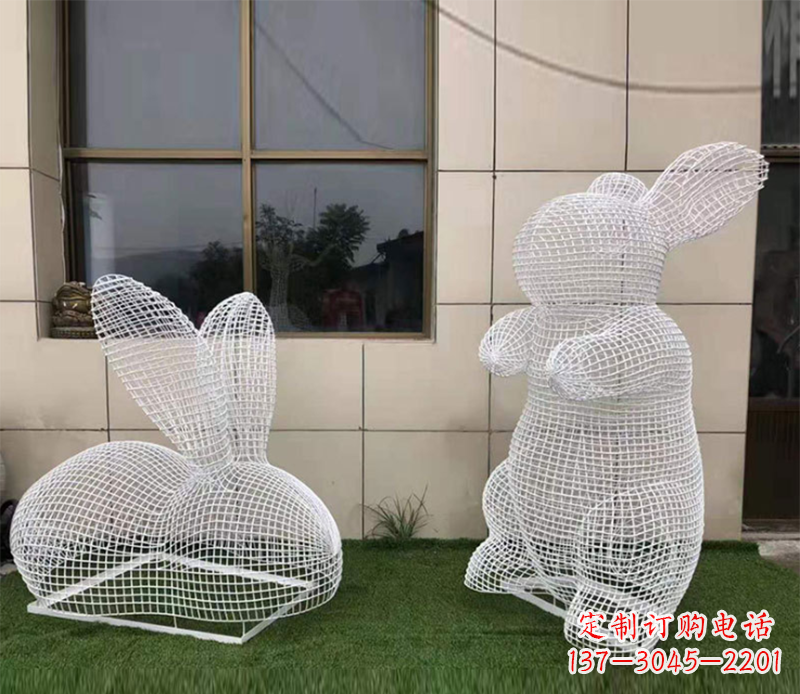 嘉兴镂空不锈钢兔子雕塑